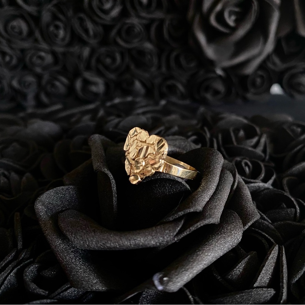 10K Gold Heart Ring